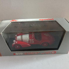 Macheta Alfa Romeo SC 2900B bicolor - 1938 scara 1:43 BRUMM