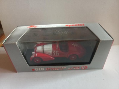 Macheta Alfa Romeo SC 2900B bicolor - 1938 scara 1:43 BRUMM foto