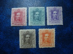 SPANIA 1922/30 MAJ.MNH COTA 140 +