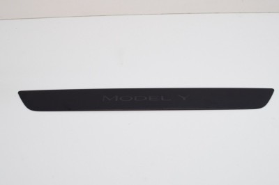 Ornament prag dreapta față TESLA MODEL Y 2021 OEM: 1494301-00-A 14821455 foto