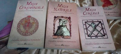 CORNELIUS AGRIPPA&amp;quot;MAGIA NATURALA/CEREASCA/CEREMONIALA&amp;quot;3 VOL NOU foto