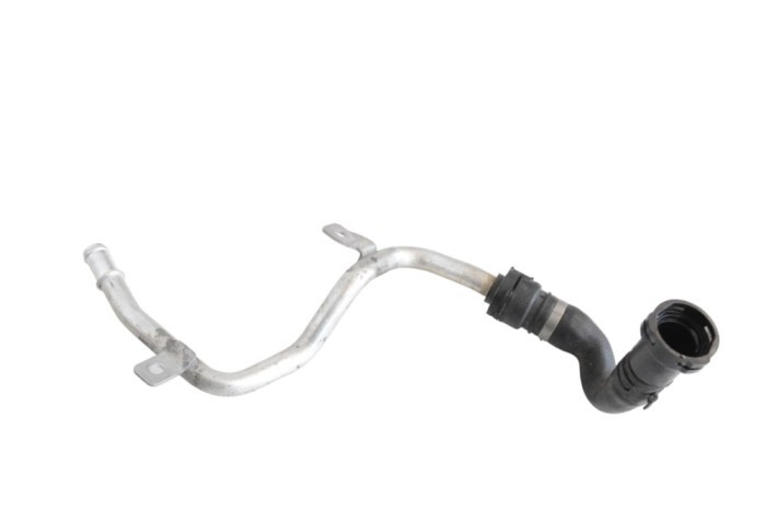 Furtun de lichid de răcire AUDI Q5 8R 2016 OEM: 8R0819377M 18339835