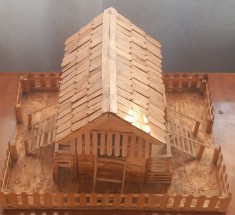 Macheta , casa , dimensiuni (40*30*30)