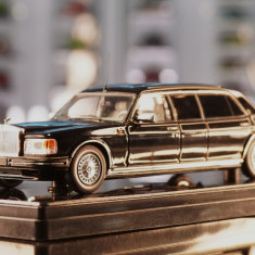 1991 Rolls-Royce Silver Spur II long limousine - True Scale Miniatures 1/43