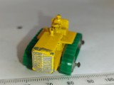bnk jc Matchbox 8a Caterpillar Tractor