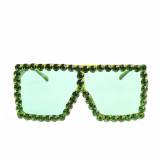 Ochelari de soare patrati cu pietre verzi