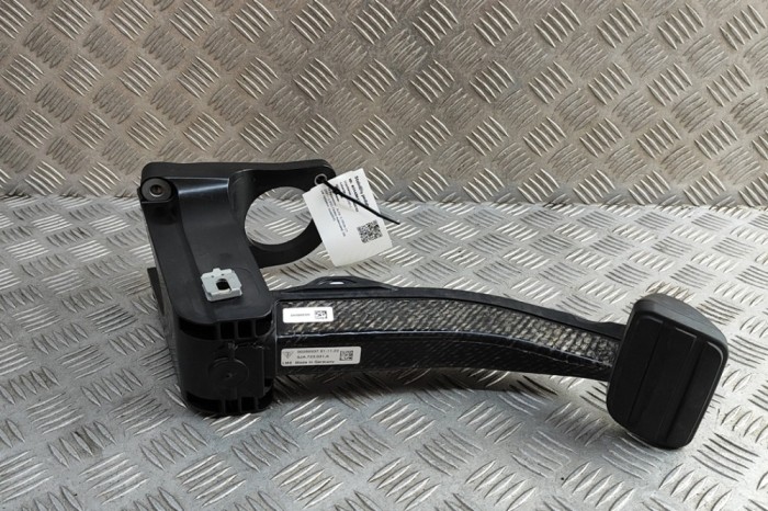 Pedala de fr&acirc;nă AUDI E-TRON GT 2023 OEM: 9JA723031A,9J1723115 | 31456116