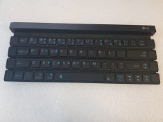 Tastatura Portabila LG LG Rolly Keyboard KBB-700 - poze reale foto