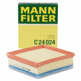 Filtru Aer Mann Filter Bmw Seria 4 F33, F83 2013&rarr; C24024, Mann-Filter