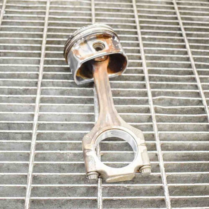 Piston AUDI A3 8P1 2006 OEM: 036198401C,03C107065S