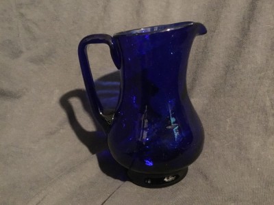 arta / design / colectie - Veche carafa romaneasca albastra realizata manual model deosebit ! foto