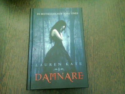 DAMNARE - LAUREN KATE foto