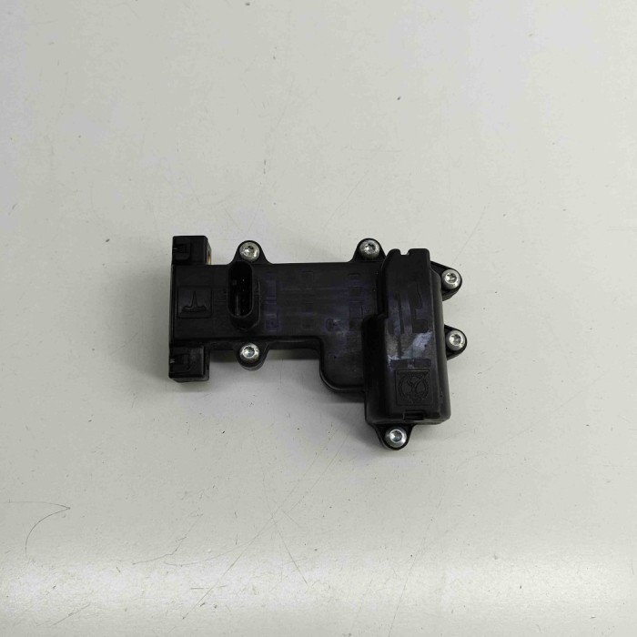 Modul de control ușă dreapta față TESLA MODEL X 2018 OEM: 1045354-00-B 30187676