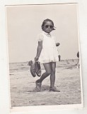 bnk foto - Fetita la mare