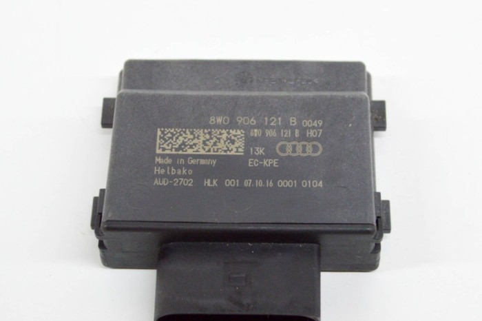 Unitate de control pompa de combustibil AUDI A5 F53 2017 OEM: 8W0906121B | 15182443