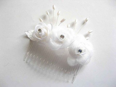 Pieptene mireasa organza si perle artificiale cod model 22999 foto