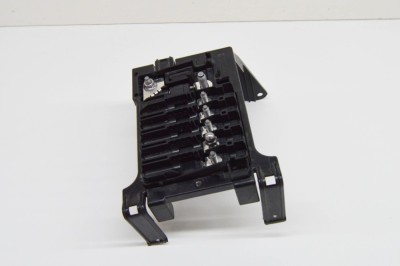 VW ID.4 E21 2021 OEM: 2Q0937550B,E10367700,E17217800,1EA937548,E17057700,1EA915345 SKU: 17402717 foto