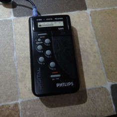 Mini aparat radio vintage Philips D1800