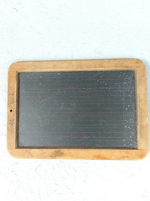 Tablita veche de scoala pentru scris,cu linii si patratele-Obiect de muzeu foto