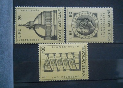 CV2 1972 SERIE VATICAN foto