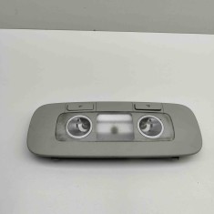 Iluminare interioară VW PASSAT Variant B7 365 2012 OEM: 3C0947291E 30658738