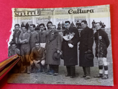 Foto fotbal-jucatori juniori-GLORIA CFR ARAD anii`30 foto