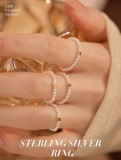 Cumpara ieftin Inel Elastic din Argint 925 cu Mini Perle E i Detaliu Aurit , zMinimalist Pearl Bead,