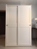 Dulap IKEA de haine cu usi glisante, alb &ndash;118x55x199 cm, MDF, 2