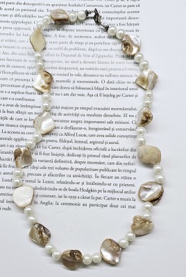 COLIER VINTAGE, LUCRAT MANUAL CU PERLE SI SIDEF NATURAL foto