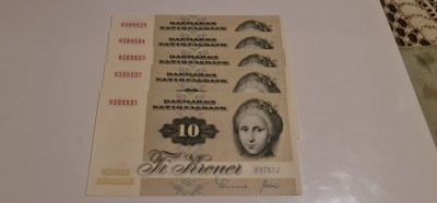 Danemarca - 10 koroane 1972 - unc - consecutive. foto