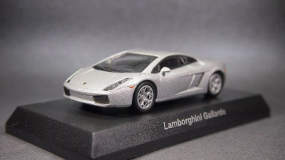 Lamborghini Gallardo gri, 1:64 Kyosho foto