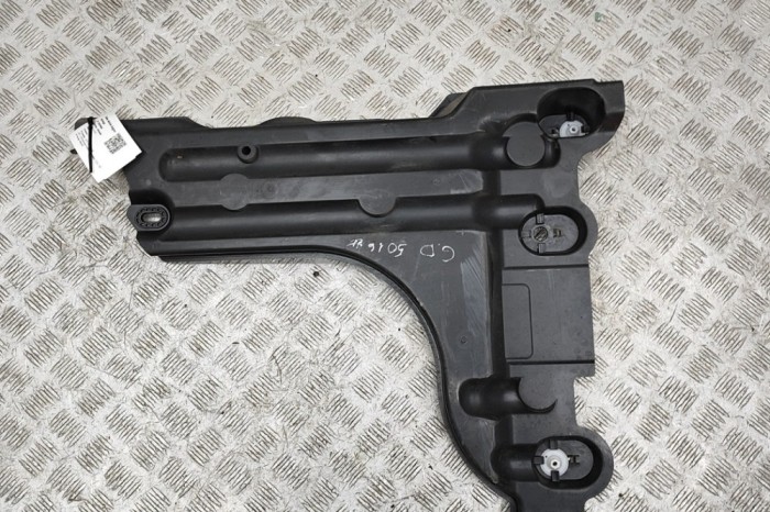 Scut motor dreapta spate JEEP Avenger J2 2024 OEM: 9823547080 28595600