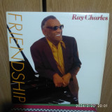 -Y- RAY CHARLES - FRIENDSHIO ( EX+++ )- DISC VINIL LP, Rock