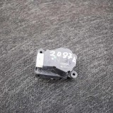 Motoras clapetă aeroterma MERCEDES-BENZ S W220 2001 OEM: 38236EAM501 2975205