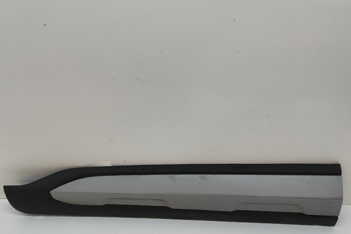 Bandou inferior ușă st&acirc;nga față FORD KUGA III DFK 2024 OEM: RV4J-S20849-A 30978680