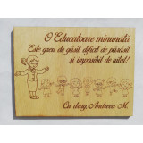 Cadou personalizat &ldquo;Educatoare Minunata&rdquo;, lemn natur, 15x20cm, Artmis Gift