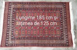 Covor persan de dimensiuni 185 / 125 cm stare buna