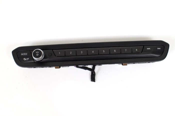 Buton player muzical BMW 3 Touring G21 2019 OEM: 61317949453,7949453 | 11529081