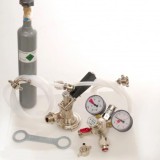 Kit de accesorii pentru dozator de bere Pygmy cu 1 linie cu &icirc;nchidere pentru butoi de tip A, furtun de bere de 7 mm şi sticlă de CO2 de 0,5 kg