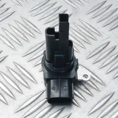 Debitmetru de aer TOYOTA YARIS _P13_ 2013 OEM: 22204-0V020 1878559 foto