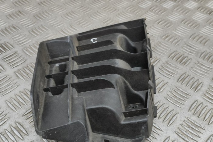 Suport bara de protecție dreapta spate MASERATI GHIBLI M157 2016 OEM: 670004468 27539947