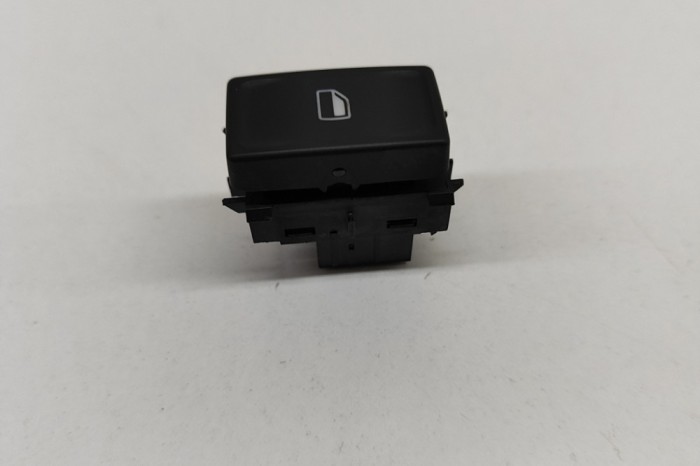 Buton geam ușă dreapta spate SKODA OCTAVIA III Combi 5E5 2014 OEM: 5Q0959855 22322193