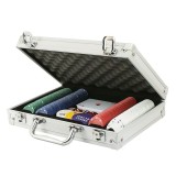 Valiza din aluminiu pentru Poker Shopiens&reg; cu 200 de jetoane, 1 jeton Dealer, 1 jeton Big blind, 1 jeton small blind si 2 seturi de carti de joc