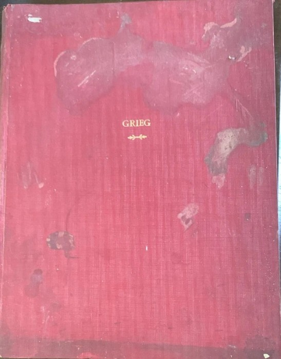 Compozitii Edvard Grieg - 2 albume vechi, colegate.