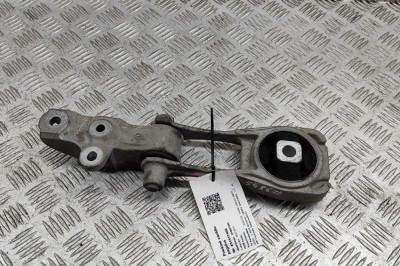 Suport motor spate TOYOTA YARIS CROSS MXP_ 2024 OEM: 12363-F3060,12364-F3080 | 31517402 foto