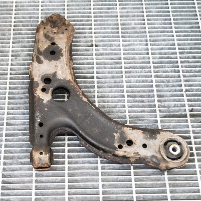 Braț inferior st&acirc;nga față SEAT LEON 1M1 2000 3032278