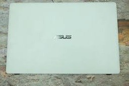 Capac ecran pentru Asus X552C foto