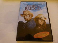 Broken Bridges foto