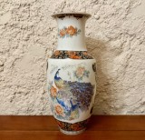 VAZA DIN PORTELAN JAPONEZ- ROYAL PEACOCK- JAPAN H27cm