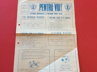 Program meci fotbal PETROLUL PLOIESTI - FLACARA MORENI (04.03.1990) foto